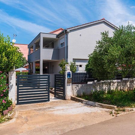 Apartments Franica Zadar Buitenkant foto